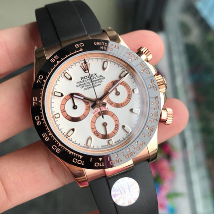 DAYTONA ROSE GOLD CASE 40MM WHITE DIAL RUBBER STRAP