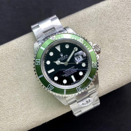 SUBMARINER DATE KERMIT DIAL