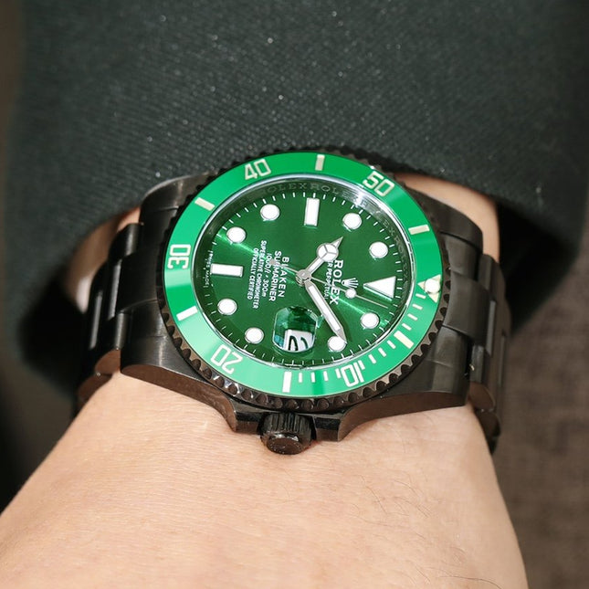 SUBMARINER 40MM CUSTOM ALL BLACK GREEN BEZEL