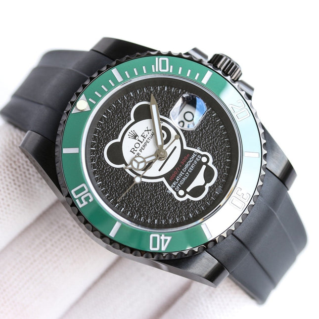 SUBMARINER DATE 40MM CUSTOM GREEN BEZEL BLACK BEAR DIAL