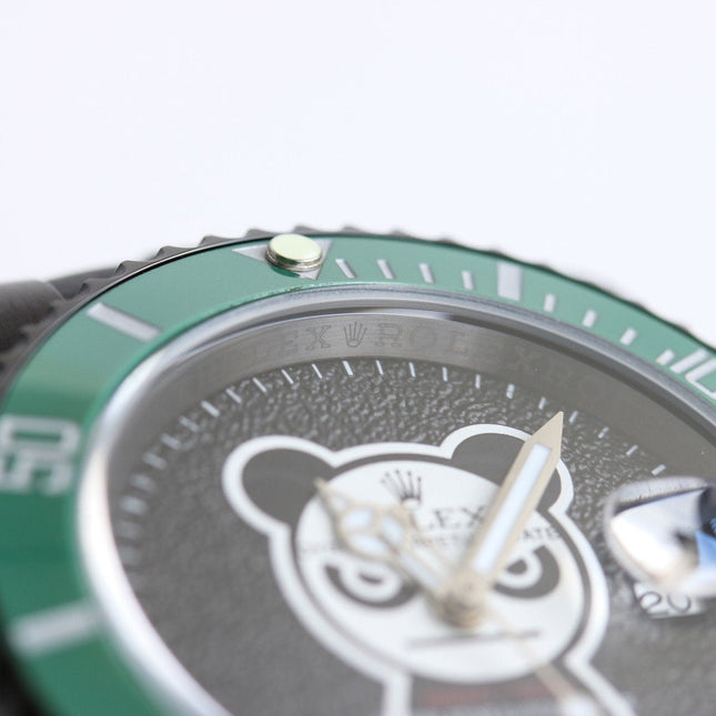 SUBMARINER DATE 40MM CUSTOM GREEN BEZEL BLACK BEAR DIAL