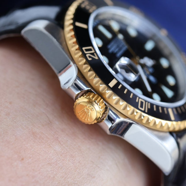 SUBMARINER DATE 40 STEEL CASE GOLD BLACK CERAMIC LEATHER