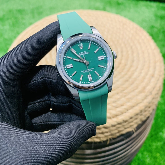 OYSTER PERPETUAL 41MM RUBBER STRAP