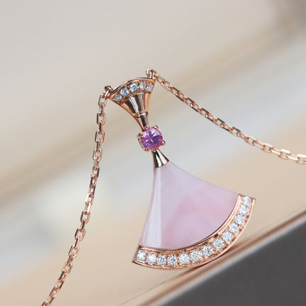 DREAM NECKLACE PINK MOP DIAMOND