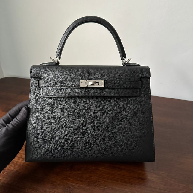 HM KELLY 25CM BLACK EPSOM SILVER HARDWARE
