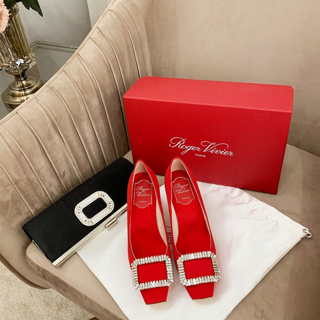 TROMPETTE PUMPS IN RED SILK CRYSTAL BUCKLE