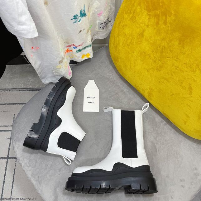 TIRE CHELSEA BOOT IN WHITE MIX BLACK CALFSKIN