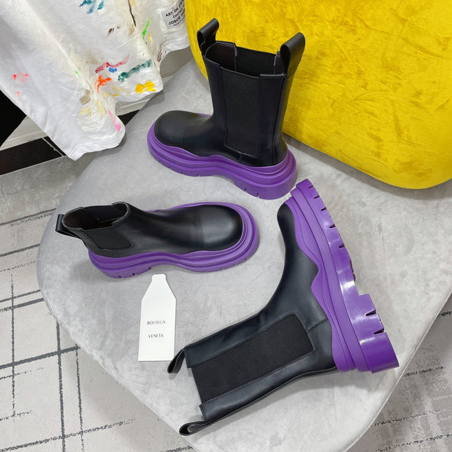 TIRE CHELSEA BOOT IN BLACK MIX ROYAL PURPLE CALFSKIN