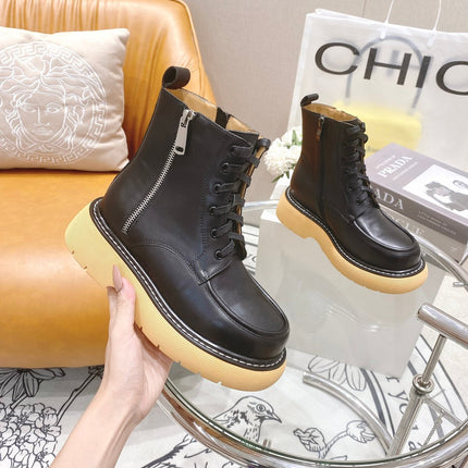 BOTTEGA VENETA 26S ZIP-UP PLATFORM ANKLE BOOTS IN BLACK CALFSKIN