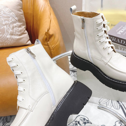 BOTTEGA VENETA 26S ZIP-UP PLATFORM ANKLE BOOTS IN OFF WHITE CALFSKIN
