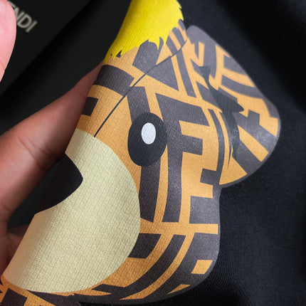 FENDI 26S LONG-SLEEVE SWEATSHIRT 592