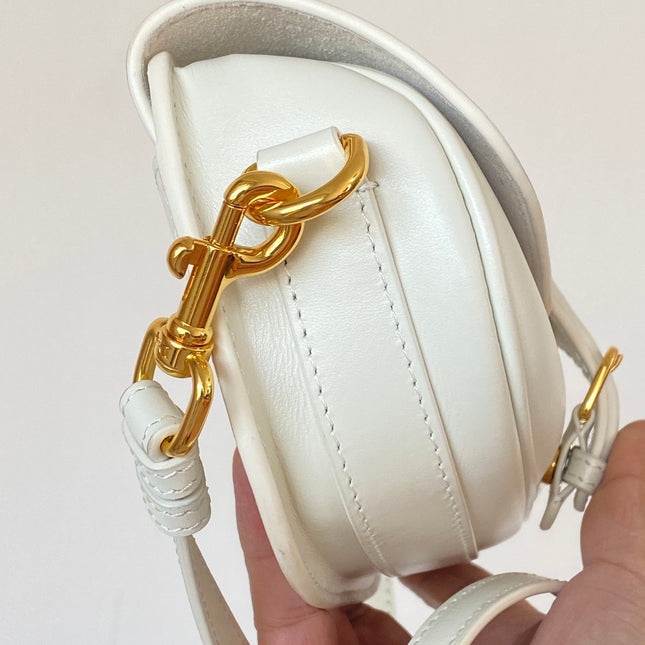 BOBBY EAST-WEST 22 BAG IN WHITE CALFSKIN