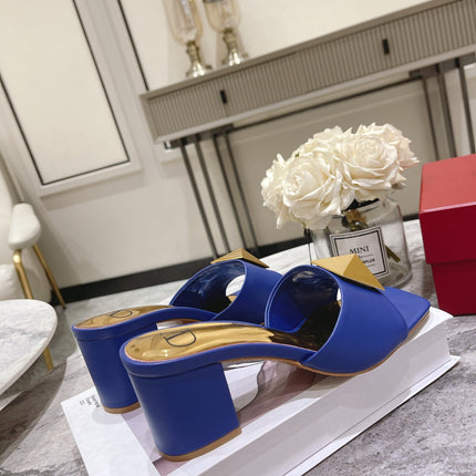 ONE STUD HEELED MULE 60 MM IN COBALT BLUE CALFSKIN