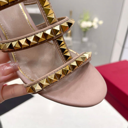 VALENTINO 26S ROCKSTUD STRAPPY BLOCK HEEL SLIDE SANDALS IN NUDE PINK CALFSKIN GOLD HARDWARE