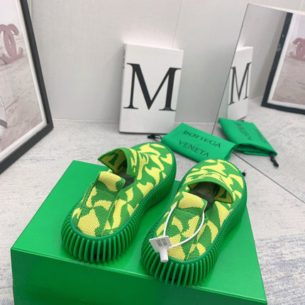 BOTTEGA VENETA 26S SLIP-ONS IN LIGHT GREEN MIX YELLOW FABRIC WITH RUBBER SOLE