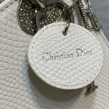 MINI LADY 17 BAG IN WHITE EMBOSSED LAMBSKIN WITH SILVER CLASP