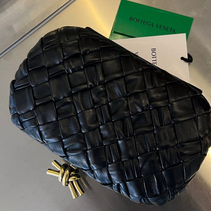 KNOT 19 IN BLACK LAMBSKIN