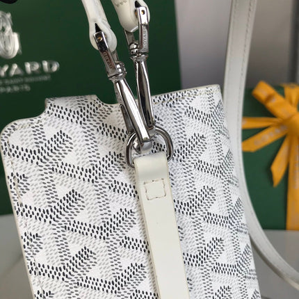 MONTMARTRE GM CASE 18 IN WHITE GOYARDINE CANVAS