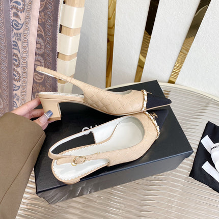 CC SLINGBACK 25S 30 MM IN BEIGE LAMBSKIN WITH SILVER HARDWARE