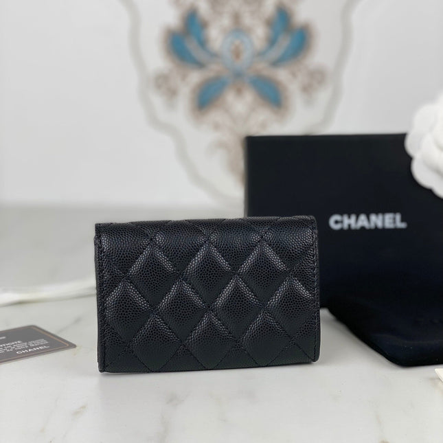 CC FLAP CARD HOLDER 11 BLACK GRAINED CALFSKIN GOLD ICON