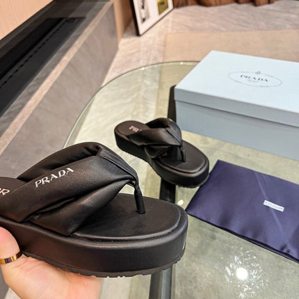 PRA THONG FLATFORM SANDALS BLACK LAMBSKIN