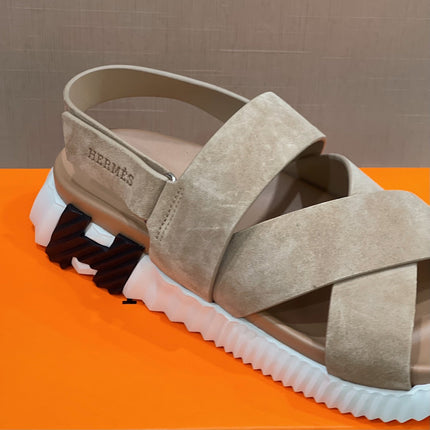 HM ELECTRIC SANDAL CAMEL SUEDE