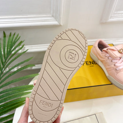 FENDI TRAINER SNEAKER IN LIGHT PINK LAMBSKIN