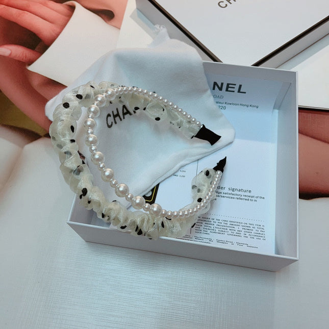 WHITE VOILE FABRIC HAIRBAND WITH PEARL CHAIN 867188