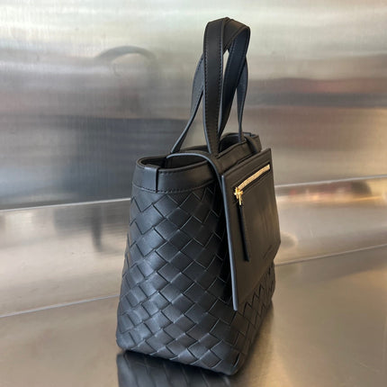 FLIP FLAP 23 BAG IN BLACK LAMBSKIN