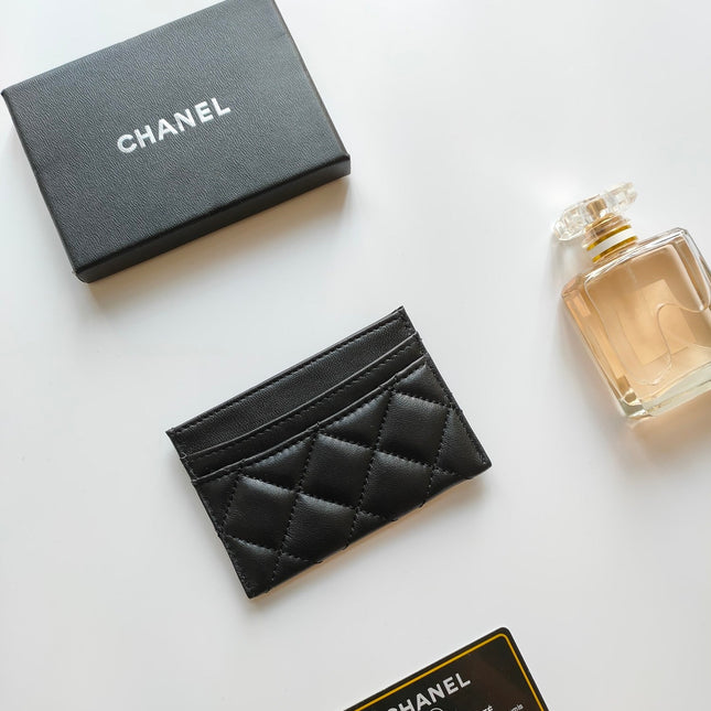CC CARD HOLDER 11.2 BLACK CALFSKIN GOLD ICON