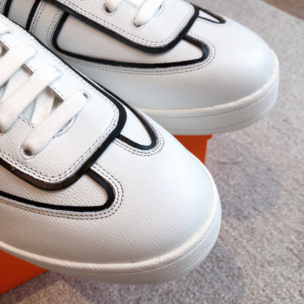 HM BOOMERANG SNEAKER BLACK AND WHITE CALFSKIN
