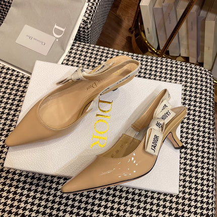 J'ADIOR SLINGBACK PUMPS IN BEIGE CALFSKIN
