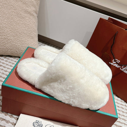 LP NATURAL WINTERCOZY WOOL WHITE SLIPPERS