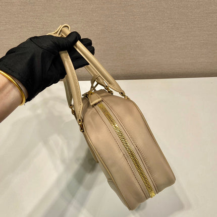 SMALL TOP HANDLE BAG 25 IN DRIED MOSS NYLON AND CALFSKIN TRIM