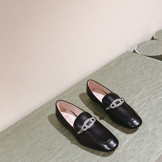 STRASS CHAIN LOAFERS IN BLACK CALFSKIN WITH CRYSTAL CHAIN DETAIL