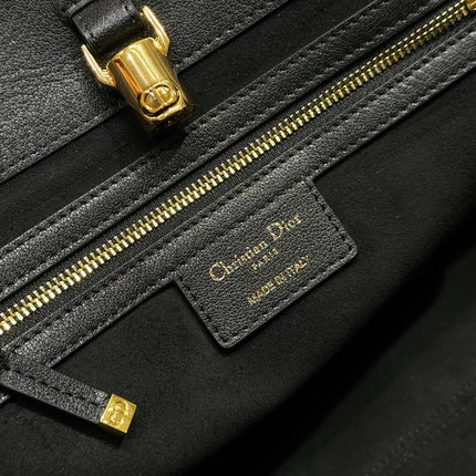 LARGE 41 TOUJOURS BAG IN BLACK MACROCANNAGE LAMBSKIN