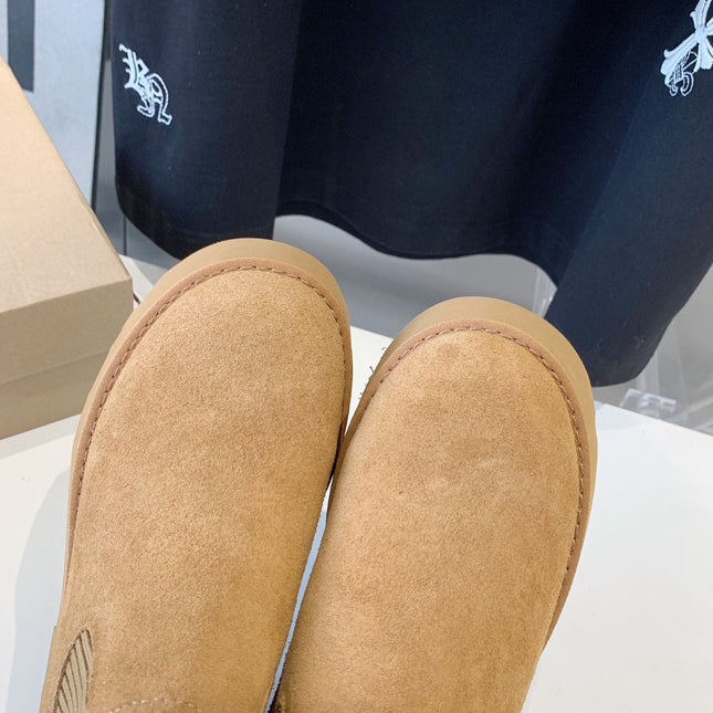MINI MARTIN BOOTS IN CIDER BROWN SUEDE