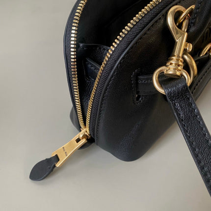 AVENTURE NAPPA MINI BAG 21 IN BLACK CALFSKIN GOLD HARDWARE