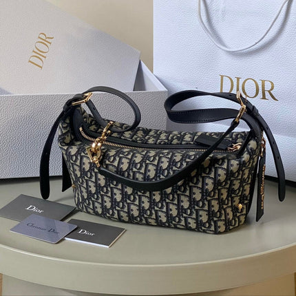 MEDIUM D-JOURNEY SHOULDER BAG 25 IN BLACK MONOGRAM OBLIQUE JACQUARD