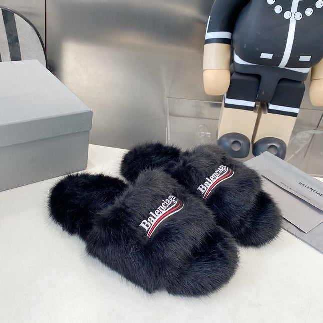 BALENCIAGA 25S FUR SLIPPERS IN BLACK FAUX SHEARLING
