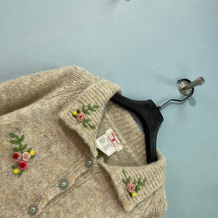 CHANEL 26S EMBROIDERED KNIT CARDIGAN 1707