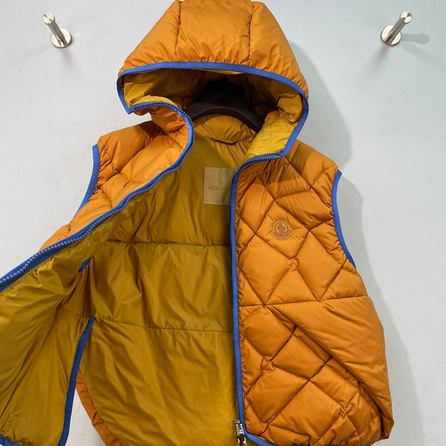 MONCLER 26S HOODED DOWN VEST 718