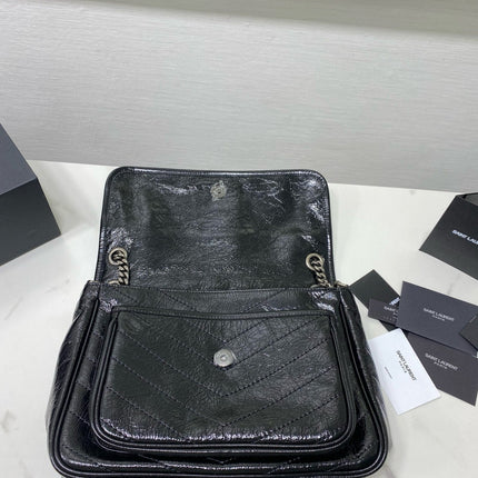 MEDIUM NIKI 28 IN BLACK CALFSKIN CHAIN BAG High-end