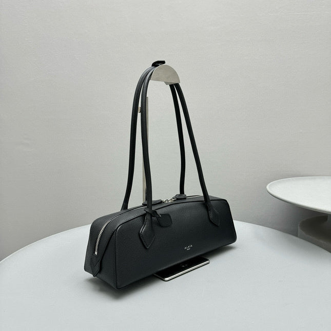 LE TECKEL SHOULDER BAG 32 BLACK CALFSKIN