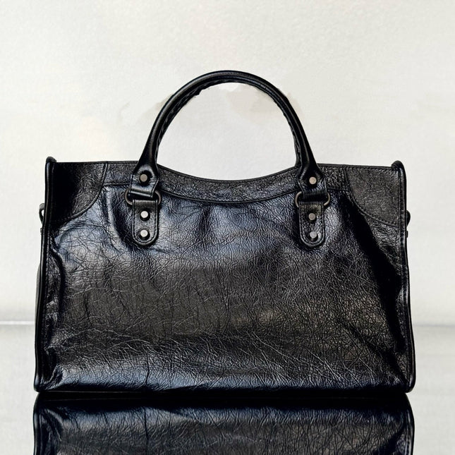 SMALL 30 LE CITY BAG IN BLACK LEATHER