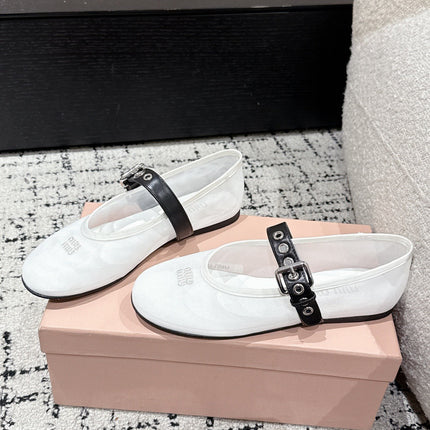 MM BALLET FLATS IN WHITE MESH AND BLACK LEATHER