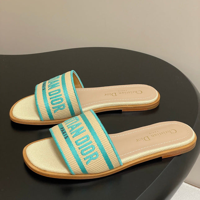 DWAY SLIDES IN BEIGE TURQUOISE CANVAS