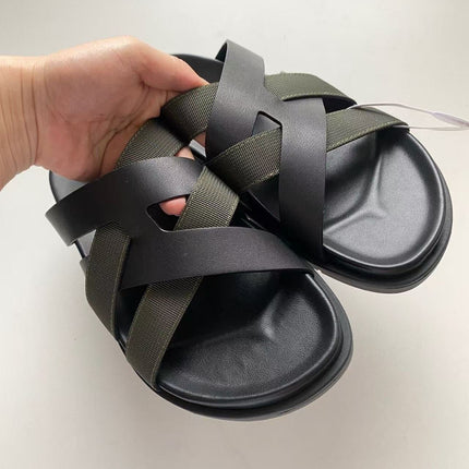 HM SLIDES IN BLACK AND DARK GREEN FABRIC