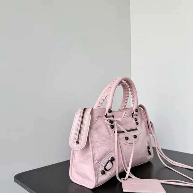 BALENCIAGA 26S LE CITY BAG SMALL 30 IN LIGHT PINK CALFSKIN