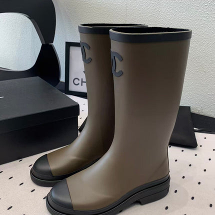 CHANEL 26S RAIN BOOT IN GREY AND BLACK COLOR